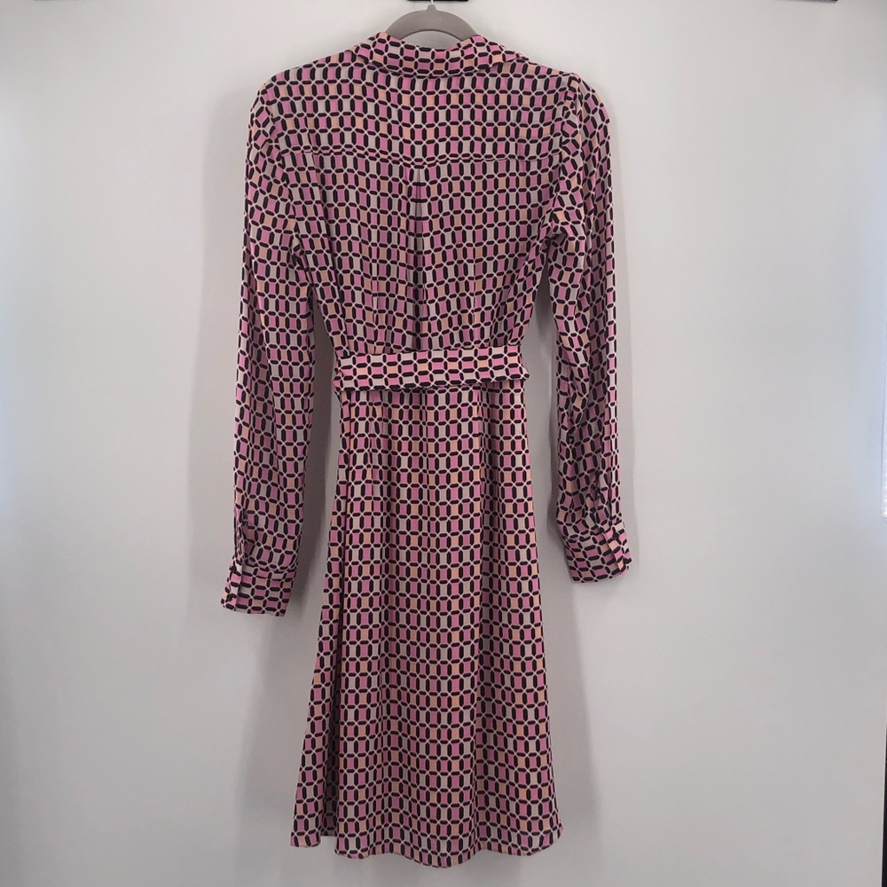 Elie Tahari Saxon Geometric Print Tie Waist Shirtdress Dress in Canyon Rose - Picture 5 of 9